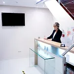 招待所 伊索酒店