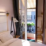 伊索酒店 招待所 4*