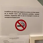 伊索酒店 招待所 4*