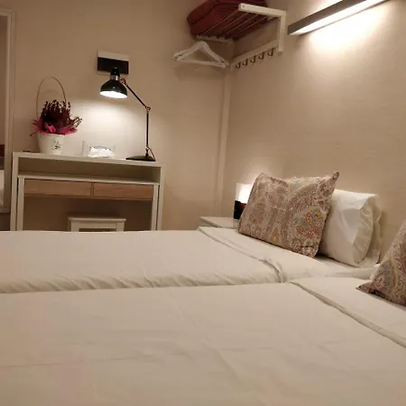 Guest house Easo 4*