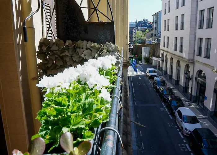 招待所 伊索酒店 4*